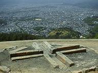 ��̒����E